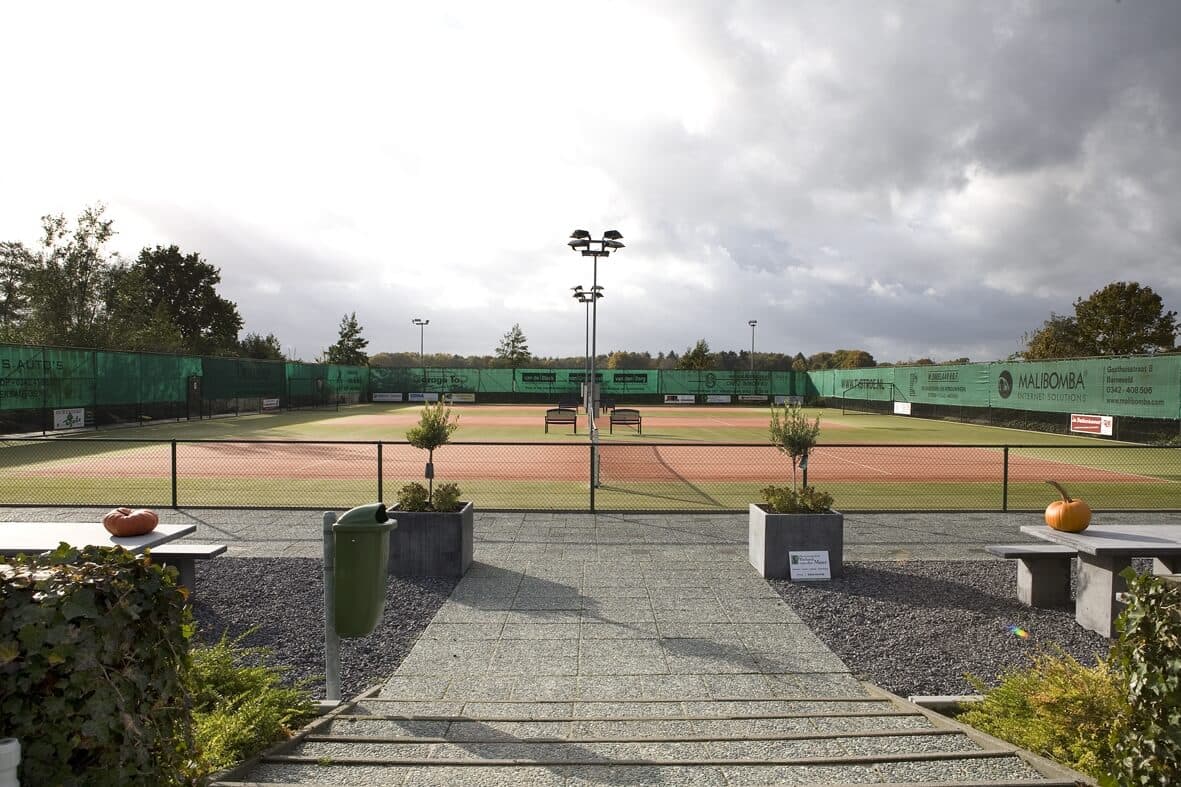 Tennisbanen T.V. Stroe